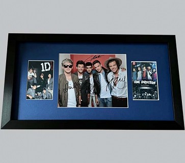 One Direction Signed Colour Photo + Photo & Poster