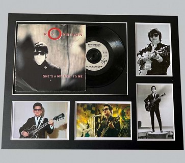 Roy Orbison "She's A Mystery To Me" Signed 7" Record Sleeve + 7" Record & 4 Photos